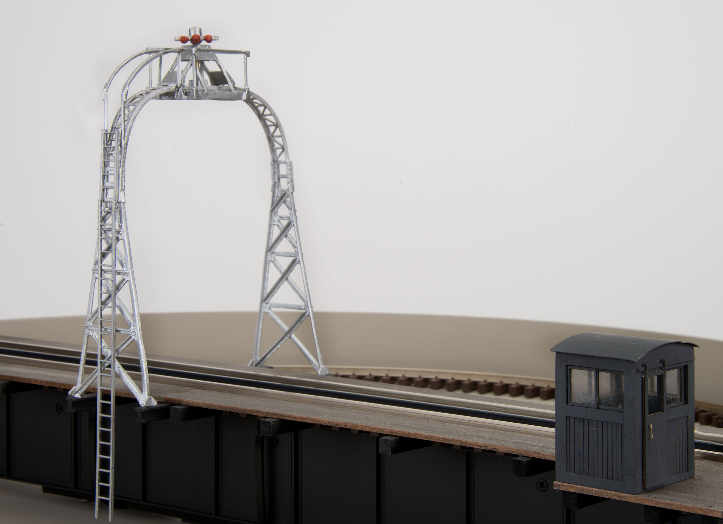 Millhouse River Studio O scale Turntables / Transfer Tables